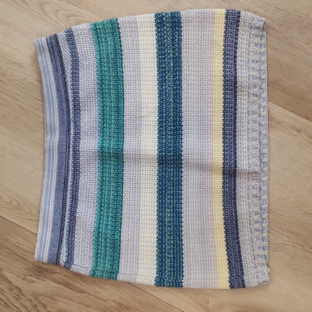 Knit mini-skirt
